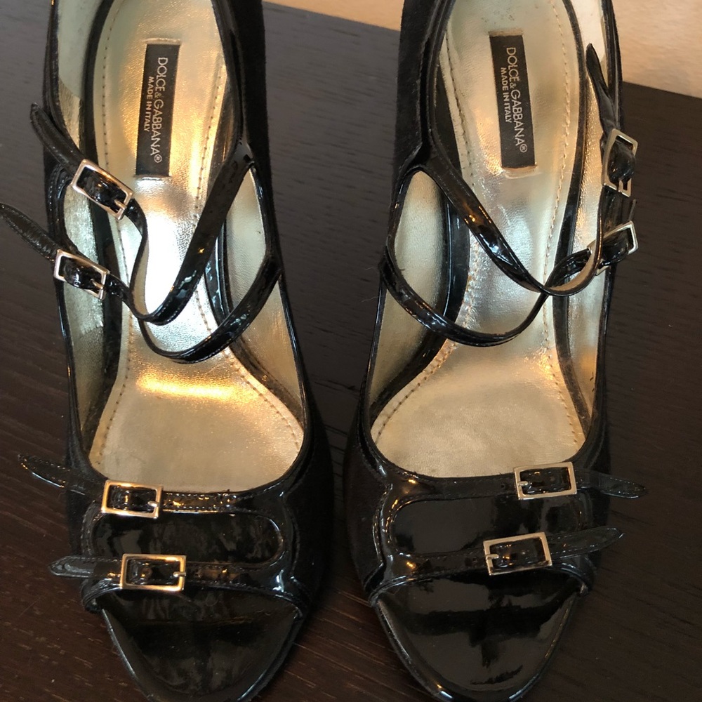 Dolce Gabbana strapped pumps